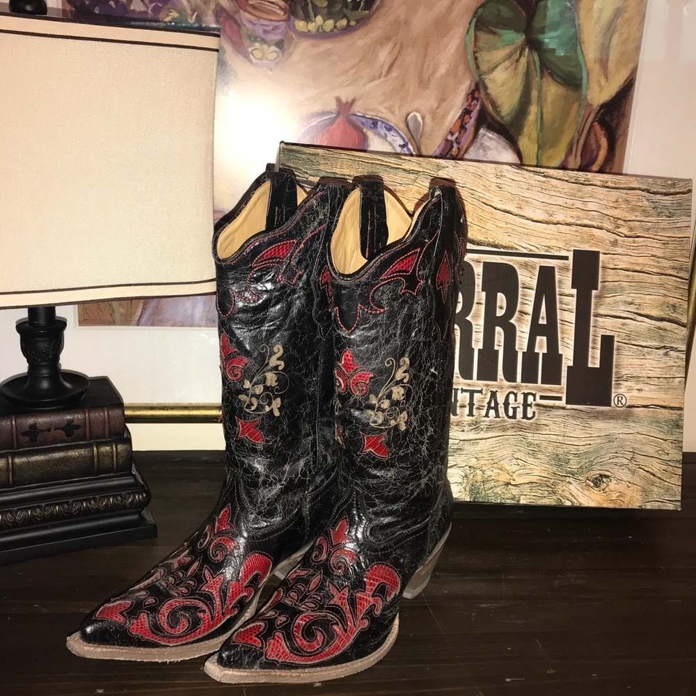 Coral Vintage Cowboy Boots